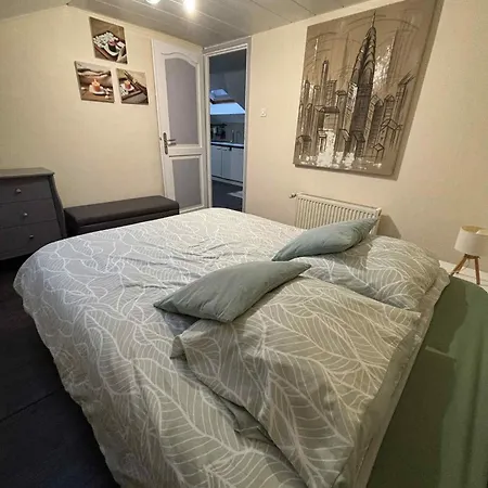 Le Meuble Du Pont * Ferques